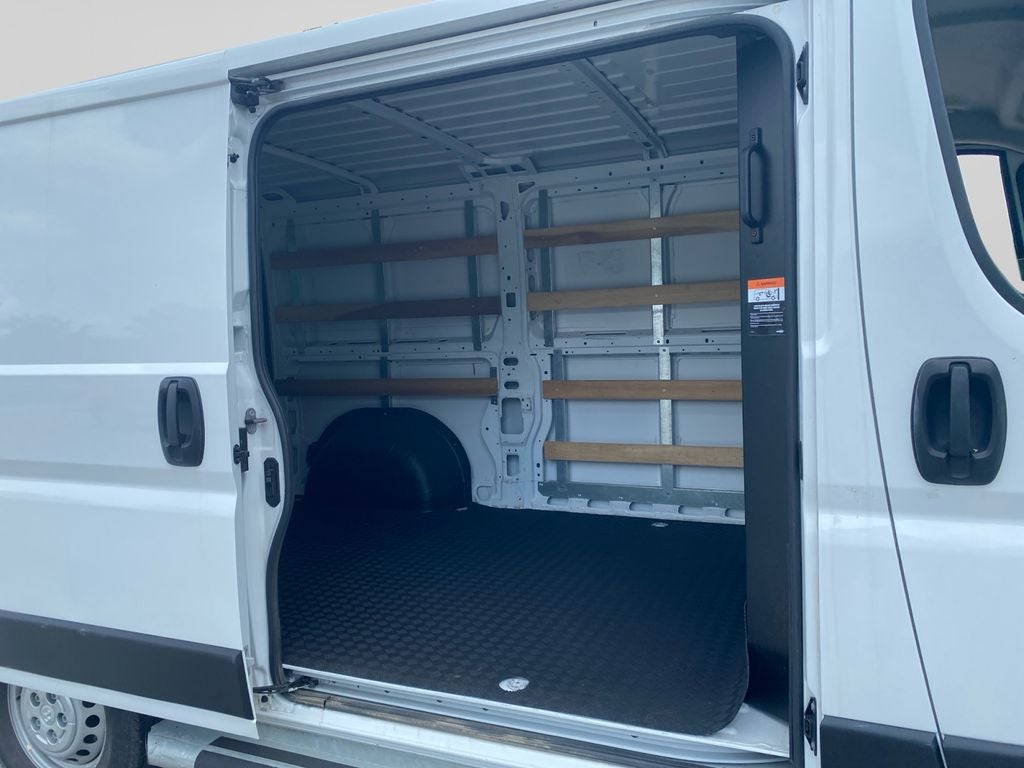 2025 RAM ProMaster 2500 Base