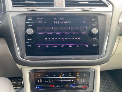 2024 Volkswagen Tiguan 2.0T SE R-Line Black
