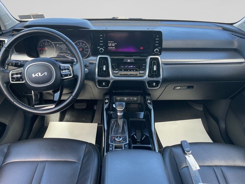 2022 Kia Sorento SX