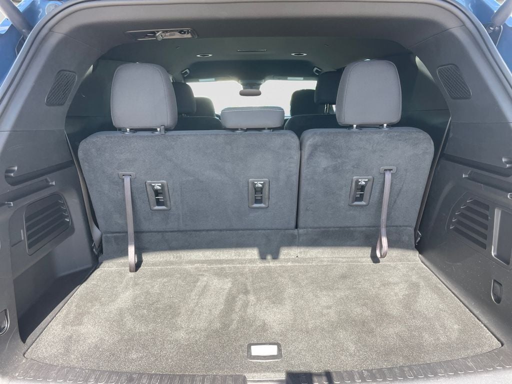 2025 Chevrolet Traverse LT 2LT