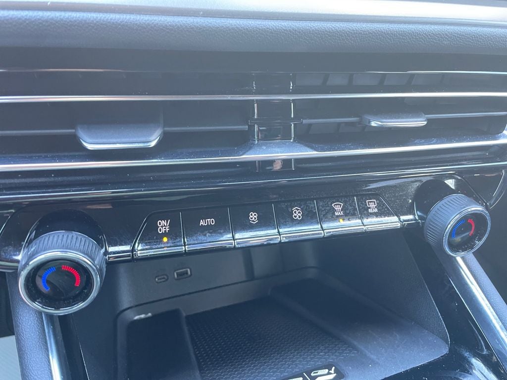2025 Chevrolet Traverse LT 2LT