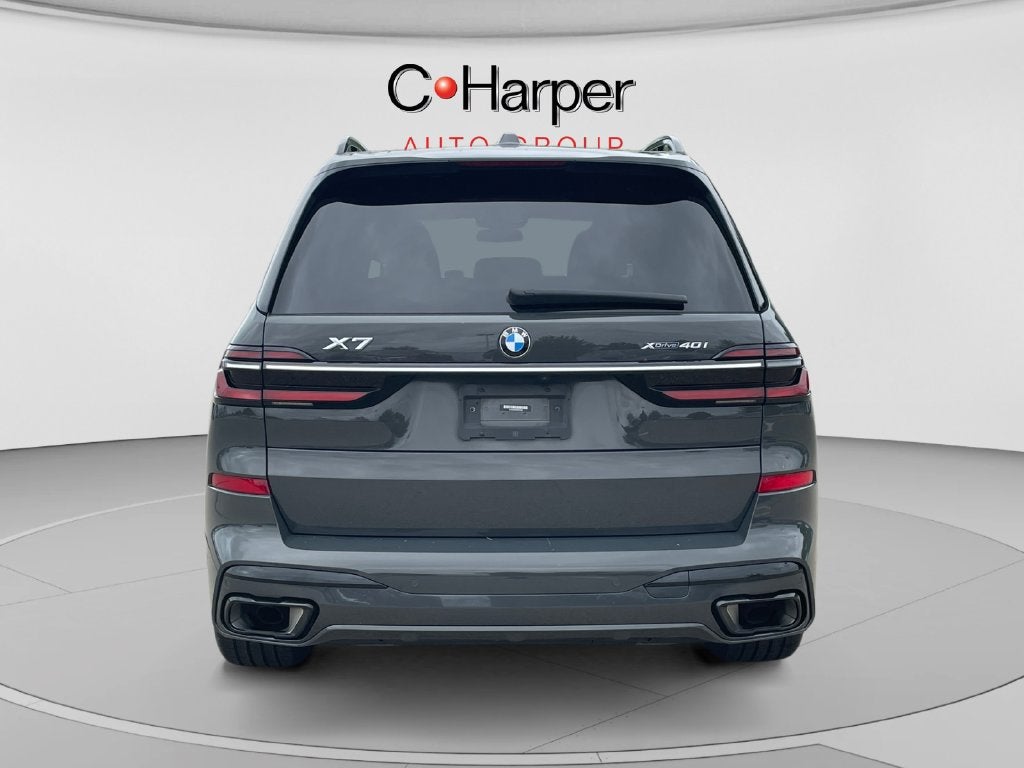 2023 BMW X7 xDrive40i