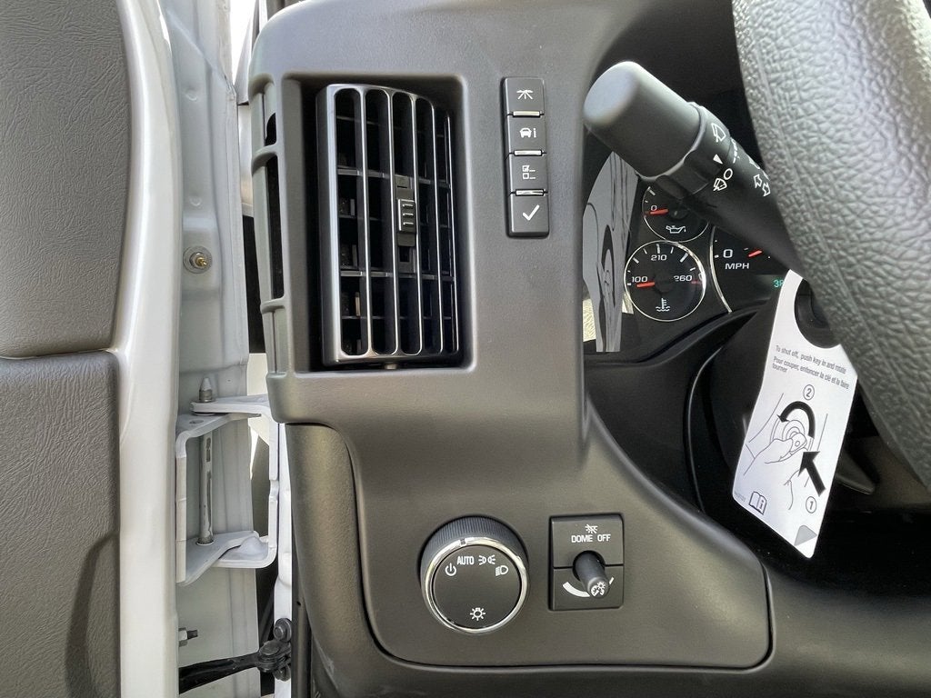 2025 Chevrolet Express Cargo 2500 WT
