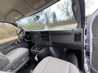 2025 Chevrolet Express Cargo 2500 WT