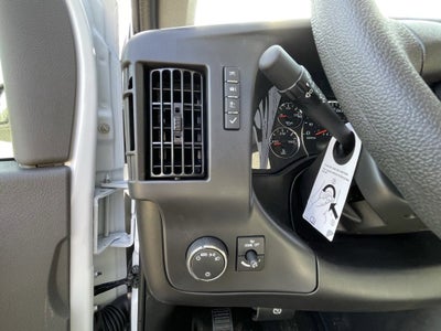 2025 Chevrolet Express Cargo 3500 WT