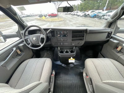 2026 Chevrolet Express Cutaway 3500 1WT