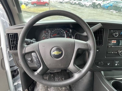 2026 Chevrolet Express Cutaway 3500 1WT