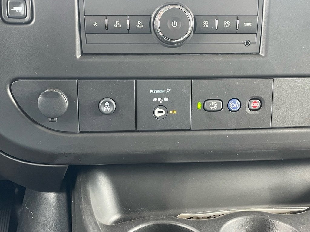 2026 Chevrolet Express Cutaway 3500 1WT