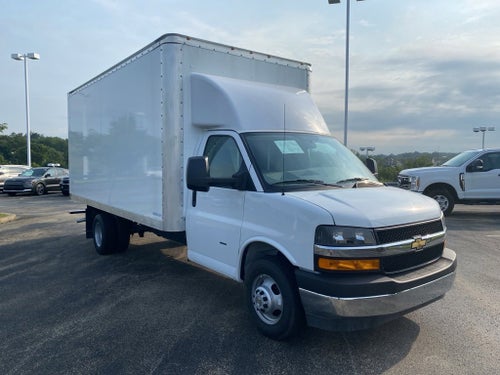 2025 Chevrolet Express Cutaway 3500 1WT