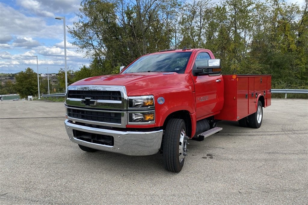 2024 Chevrolet Silverado 4500 HD LT