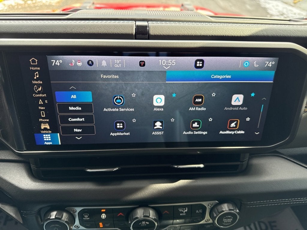 2025 Jeep Gladiator Mojave X