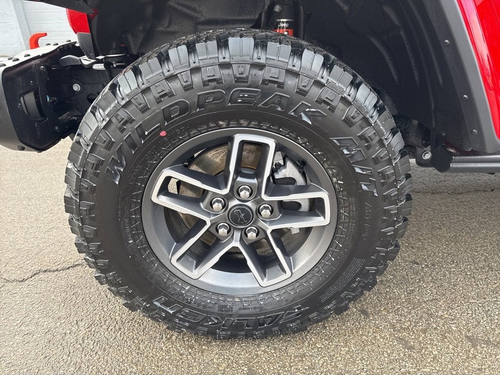 2025 Jeep Gladiator Mojave X