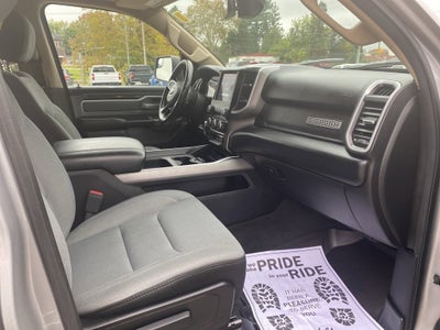 2020 RAM 1500 Big Horn Crew Cab 4x4 5'7" Box