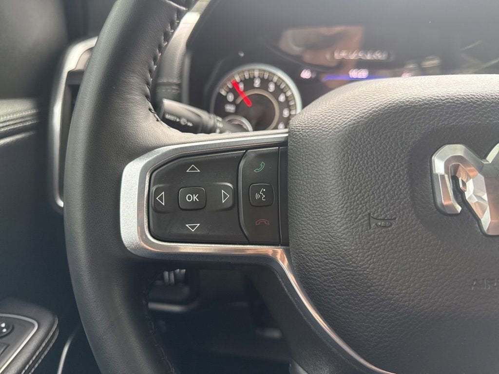 2023 RAM 1500 Laramie Crew Cab 4x4 5'7" Box