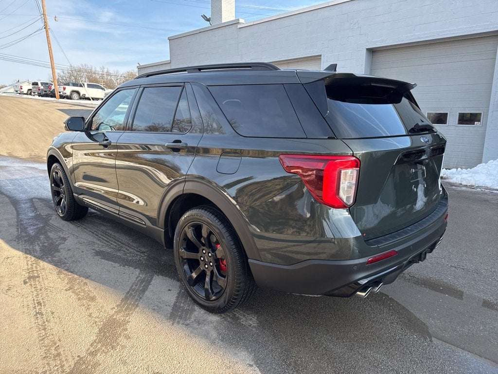 2022 Ford Explorer ST