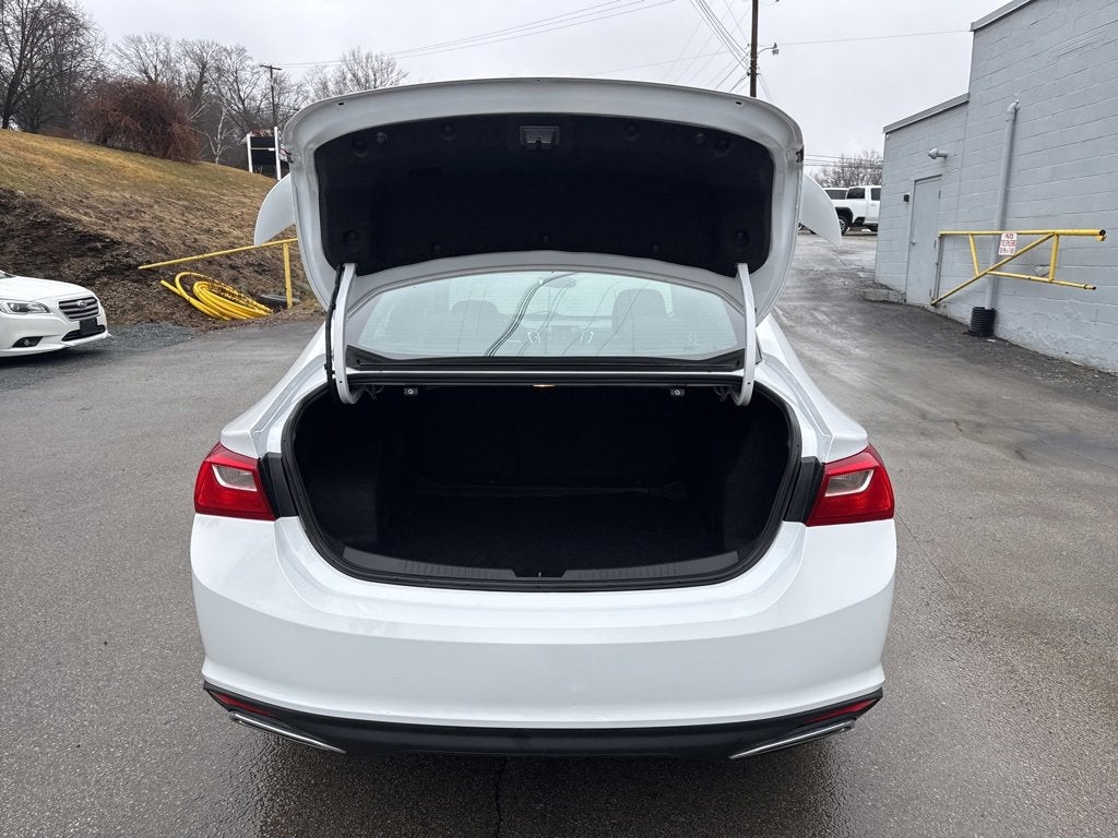 2021 Chevrolet Malibu RS