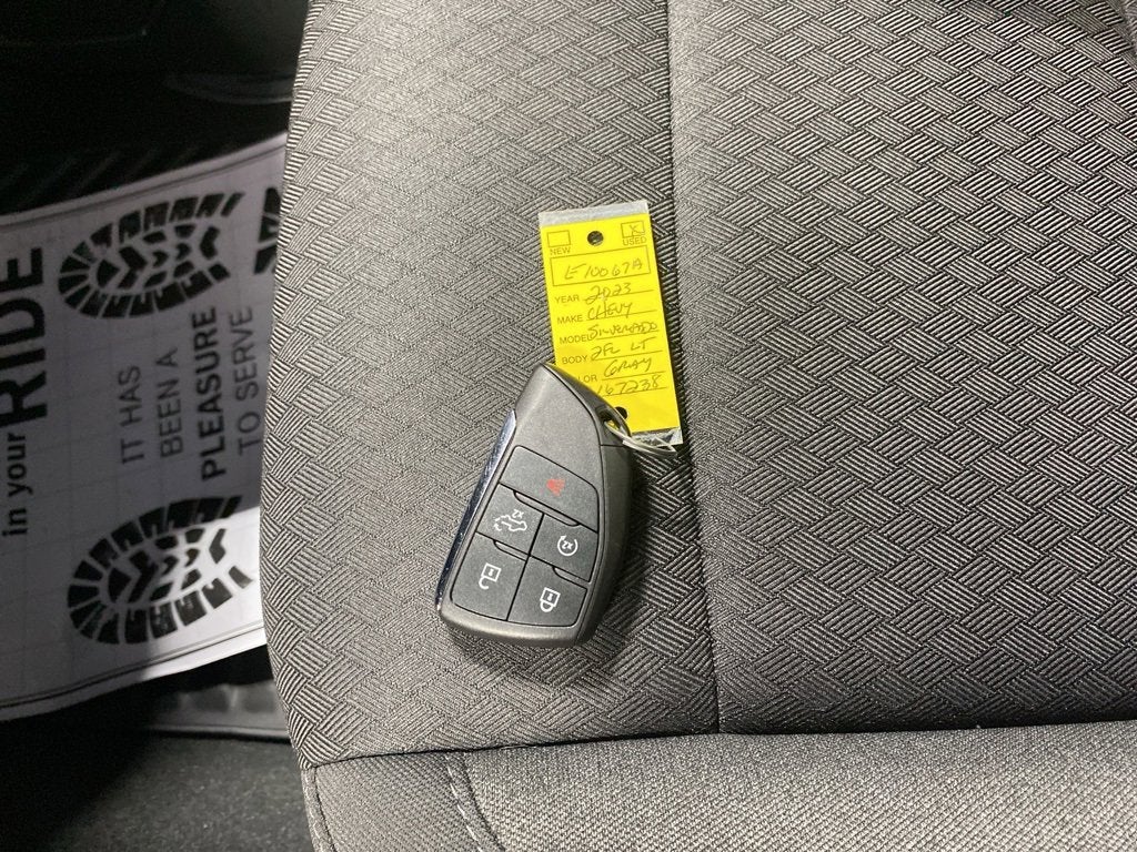 2023 Chevrolet Silverado 1500 LT (2FL)