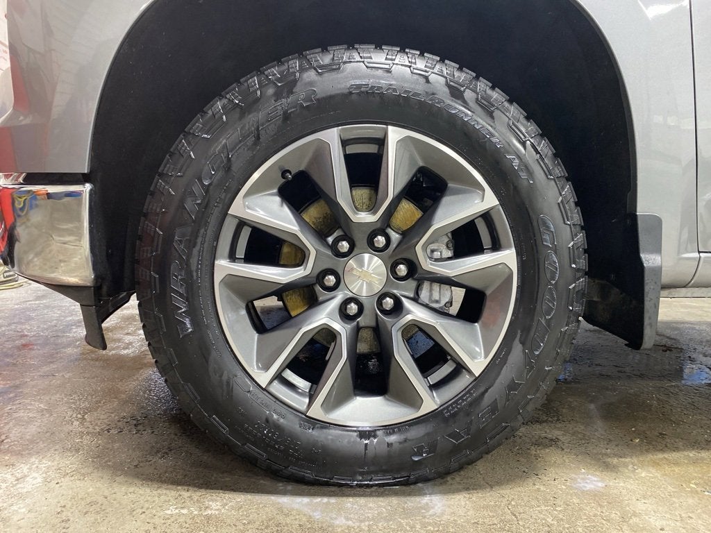 2023 Chevrolet Silverado 1500 LT (2FL)