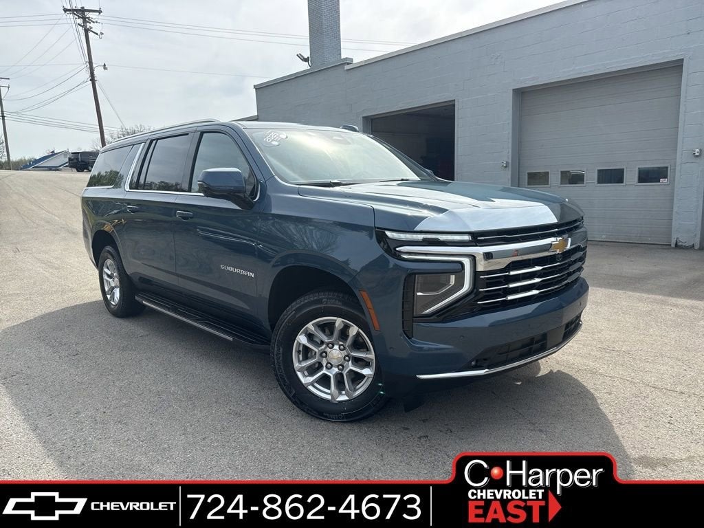 2025 Chevrolet Suburban LT