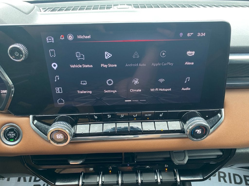2024 GMC Canyon AT4