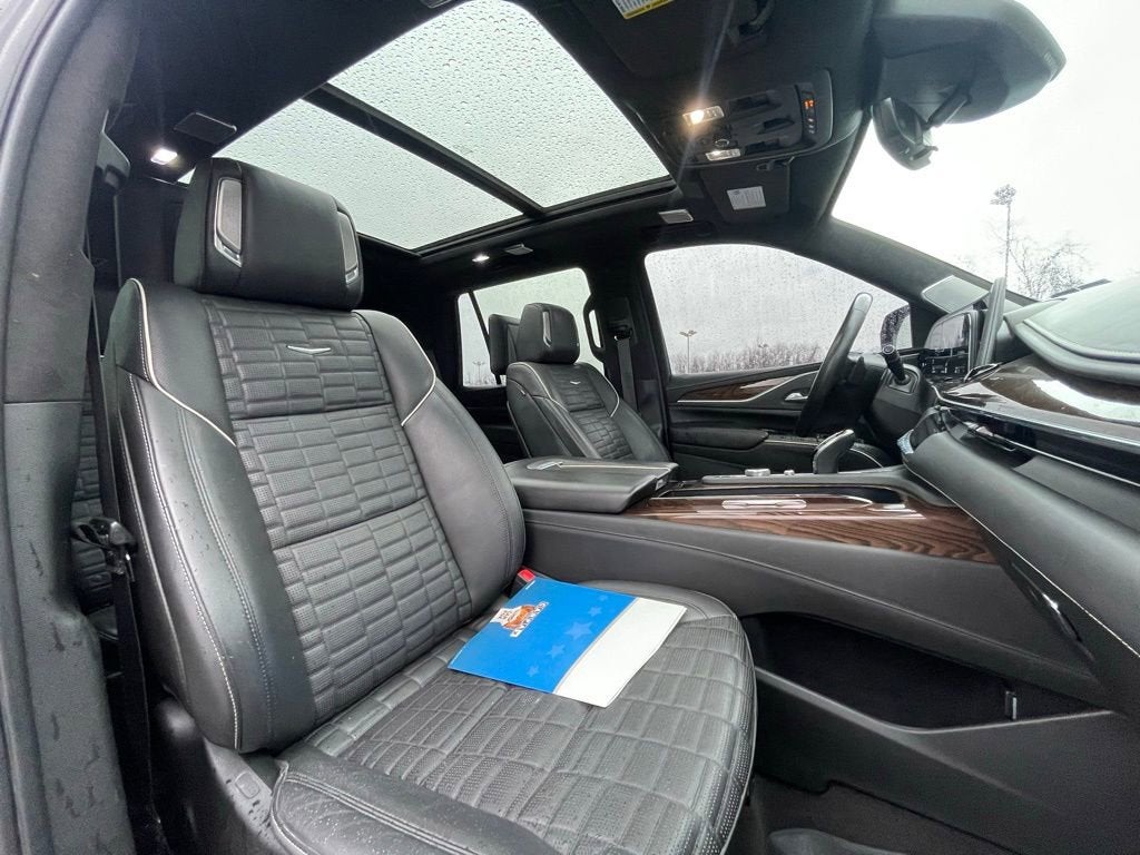 2022 Cadillac Escalade Sport Platinum