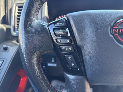 2022 Nissan Frontier Crew Cab PRO-4X 4x4