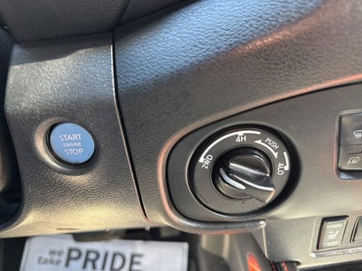 2022 Nissan Frontier Crew Cab PRO-4X 4x4