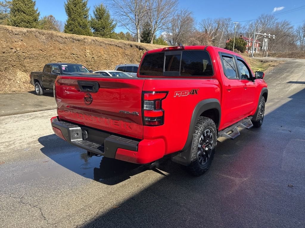 2022 Nissan Frontier Crew Cab PRO-4X 4x4