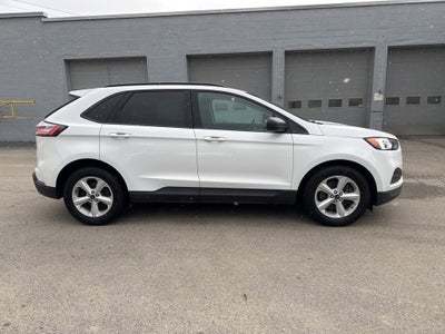 2020 Ford Edge SE