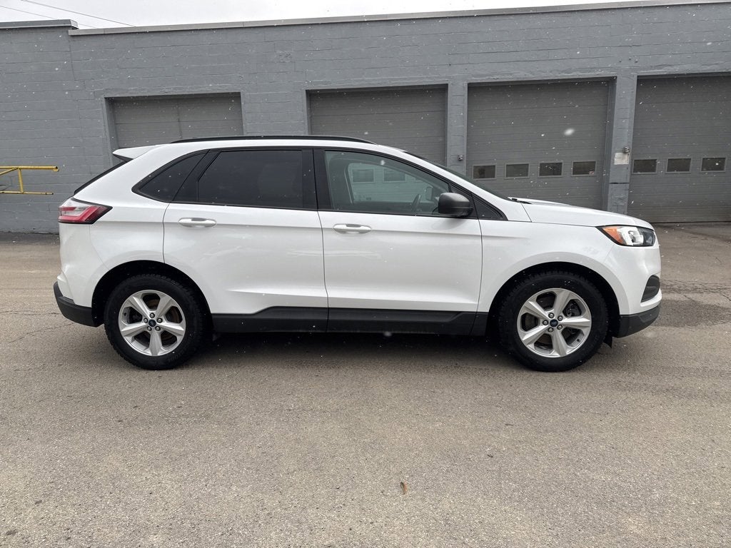 2020 Ford Edge SE