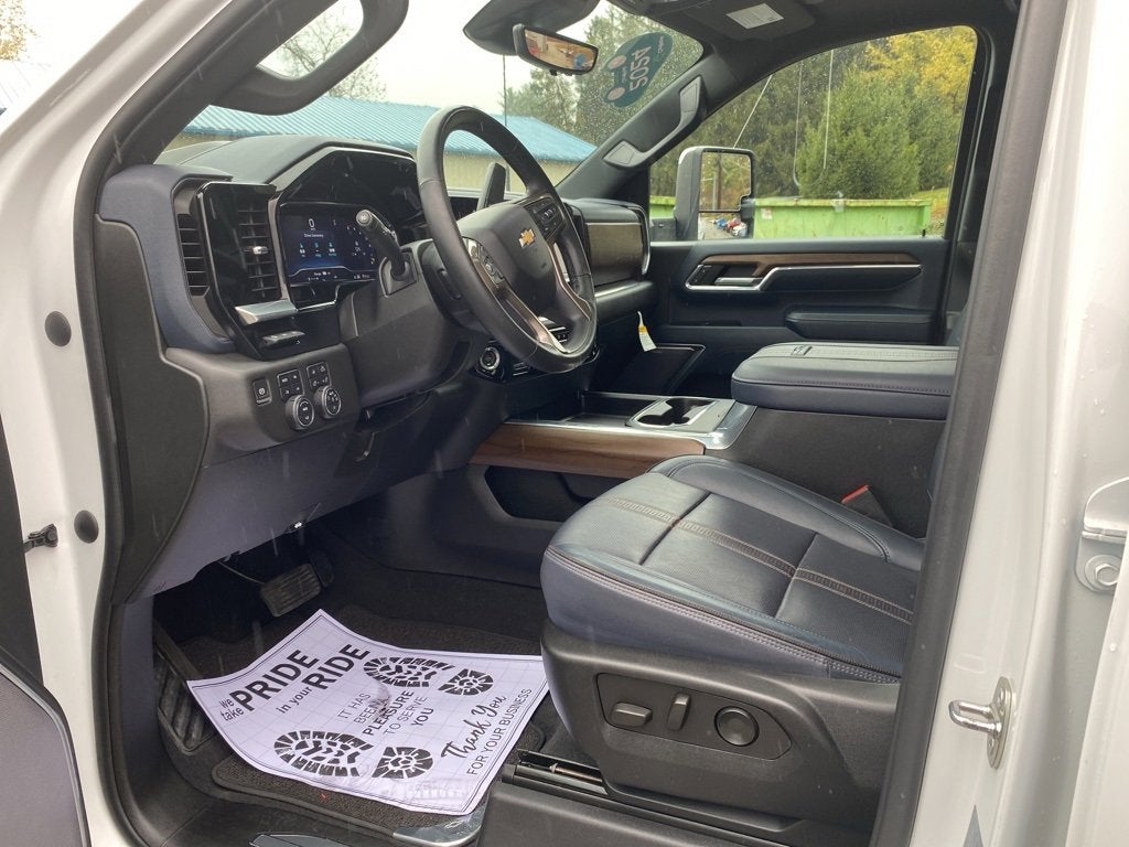 2024 Chevrolet Silverado 2500 HD High Country