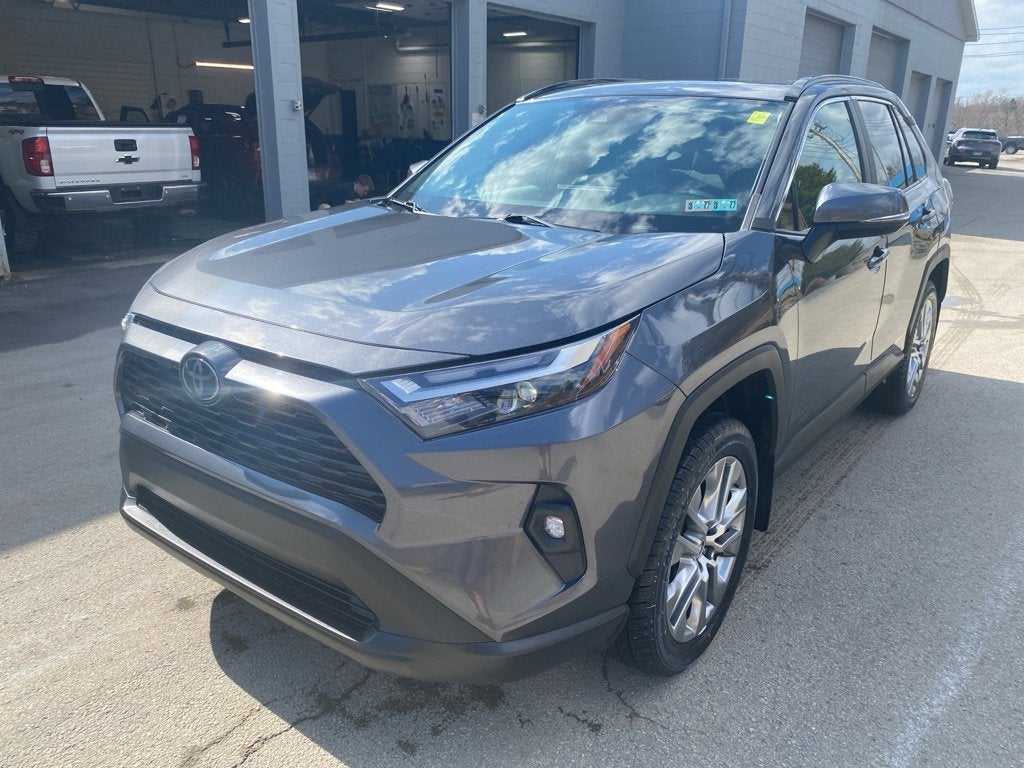 2023 Toyota RAV4 XLE Premium