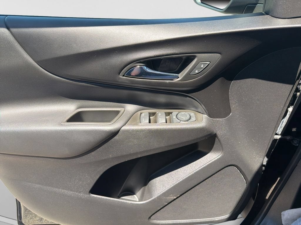 2023 Chevrolet Equinox LT - Photo 30