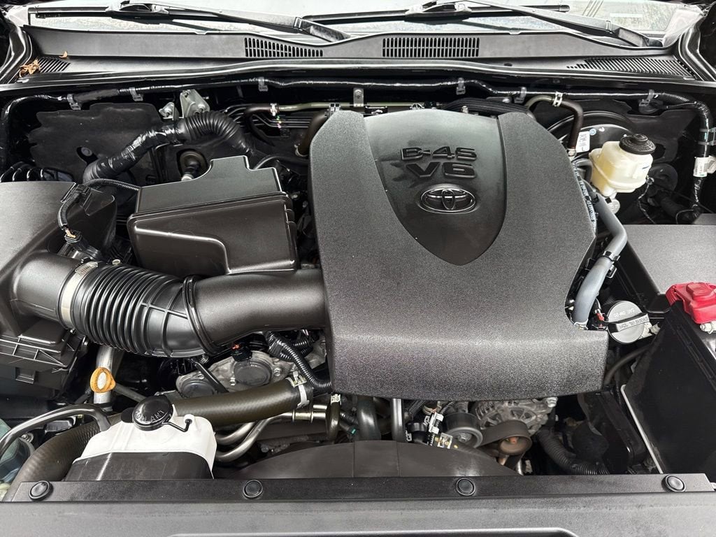2023 Toyota Tacoma SR V6