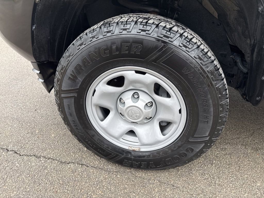 2023 Toyota Tacoma SR V6