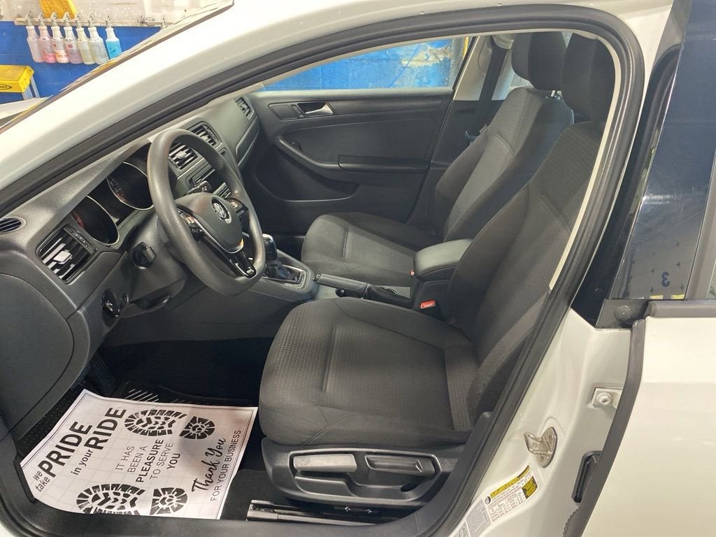 2015 Volkswagen Jetta 2.0L S