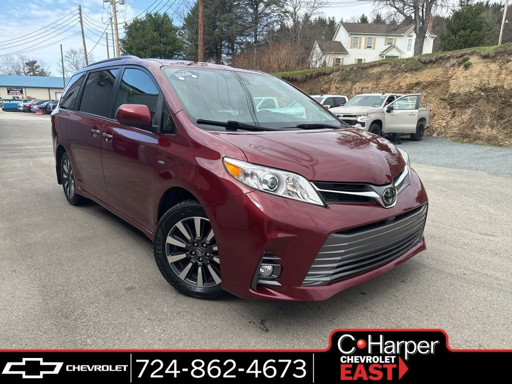 2019 Toyota Sienna XLE Premium 7 Passenger