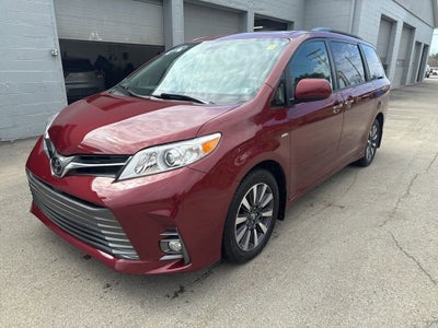 2019 Toyota Sienna XLE Premium 7 Passenger