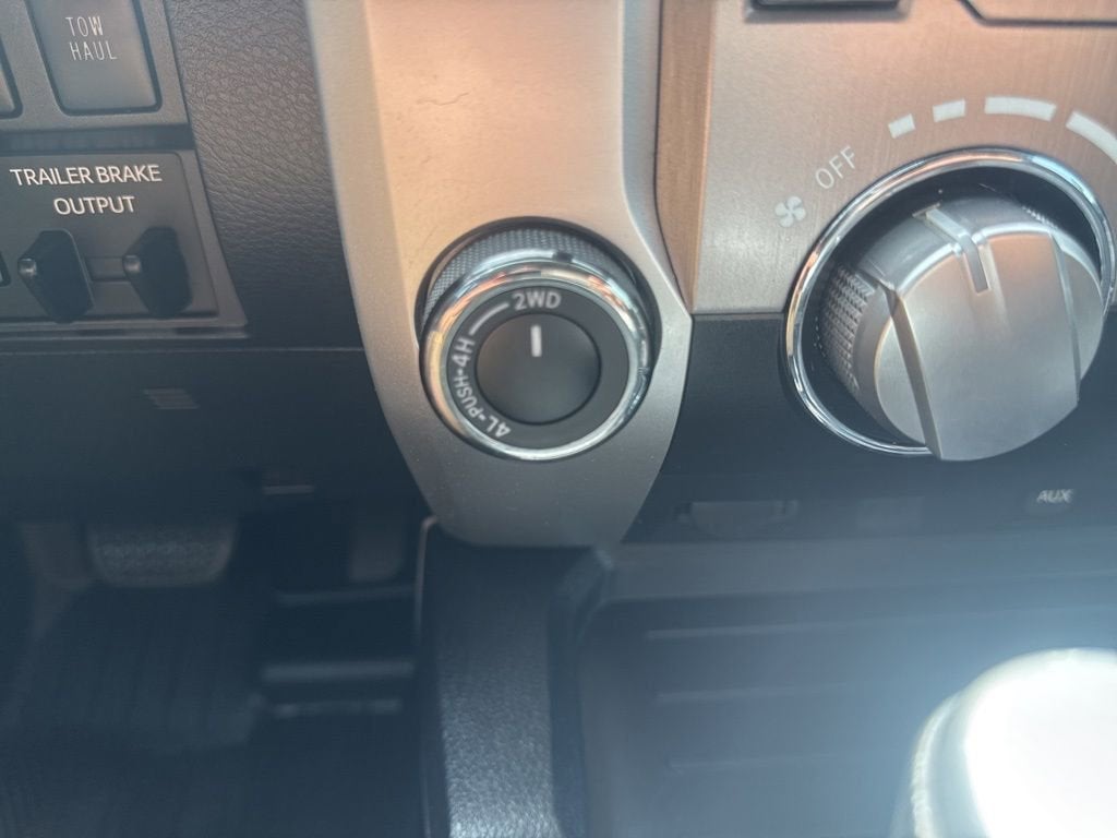 2019 Toyota Tundra SR5 5.7L V8