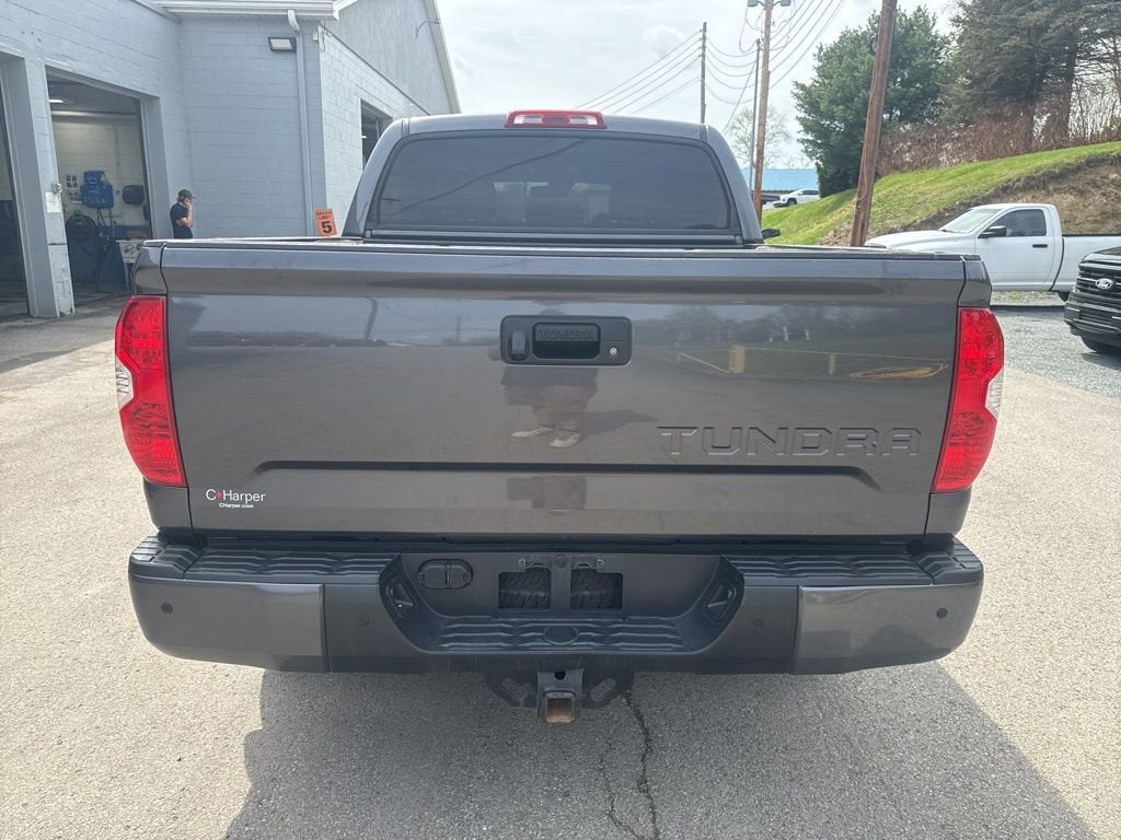 2019 Toyota Tundra SR5 5.7L V8