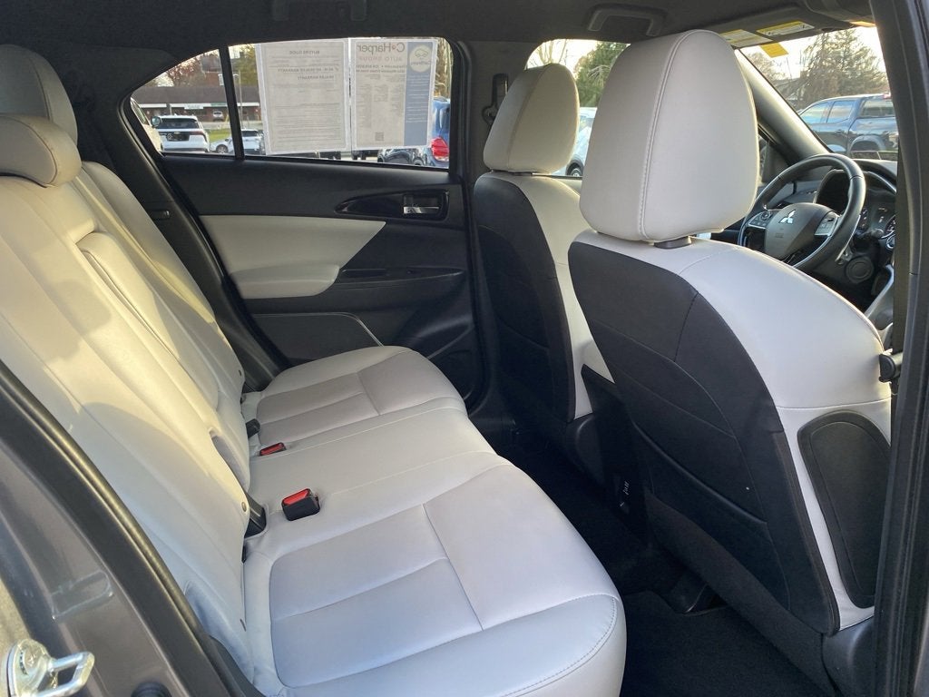 2023 Mitsubishi Eclipse Cross SE