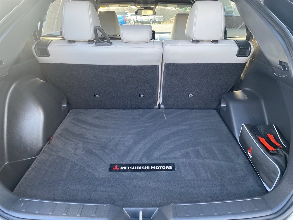 2023 Mitsubishi Eclipse Cross SE