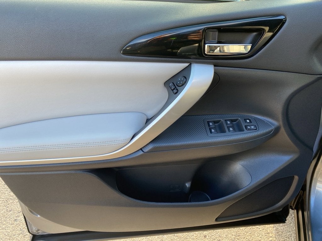 2023 Mitsubishi Eclipse Cross SE