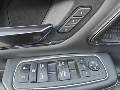 2022 RAM 1500 Limited Crew Cab 4x4 5'7" Box