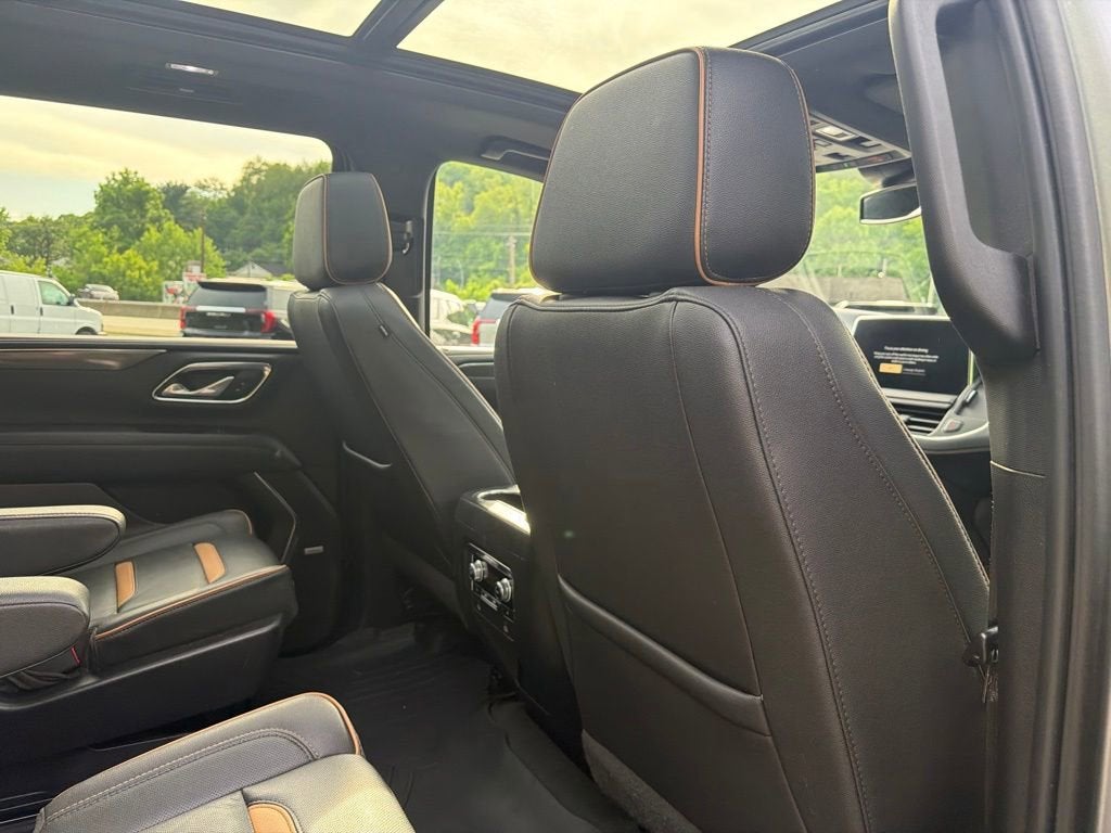 2023 GMC Yukon XL AT4