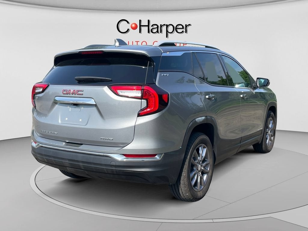 2023 GMC Terrain SLT