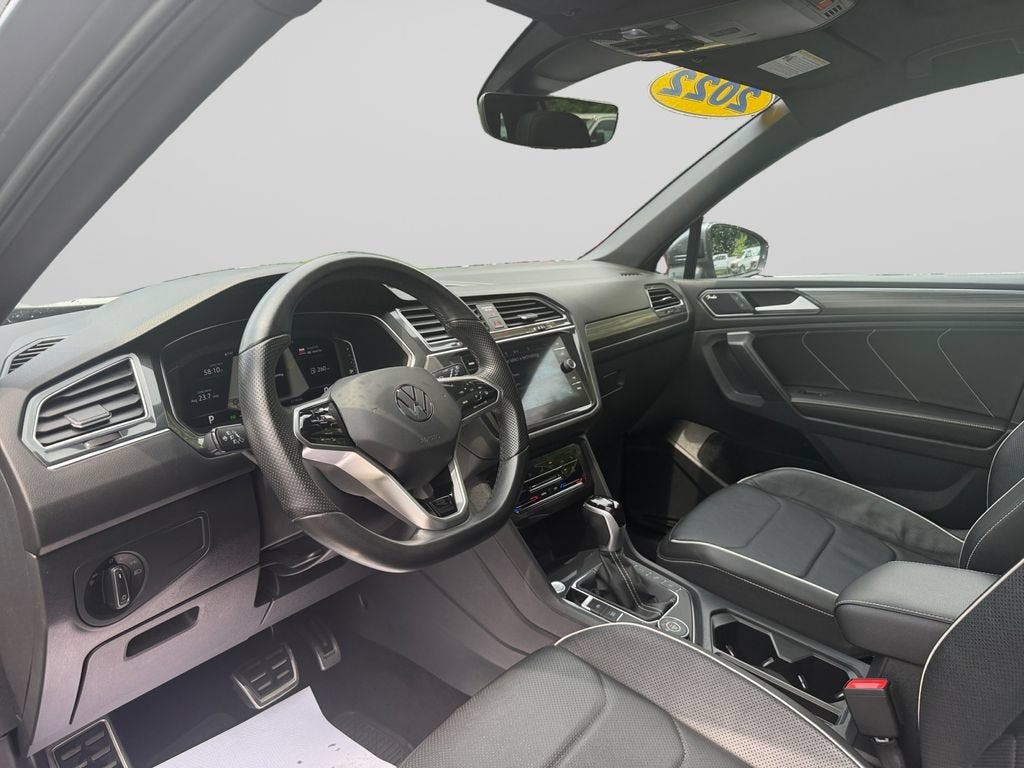 2022 Volkswagen Tiguan SEL R-Line