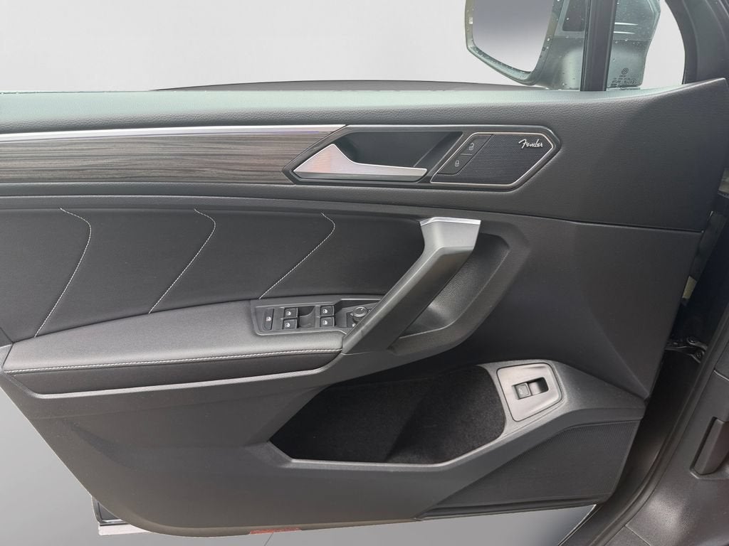2022 Volkswagen Tiguan SEL R-Line