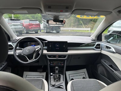 2025 Volkswagen Taos 1.5T SE