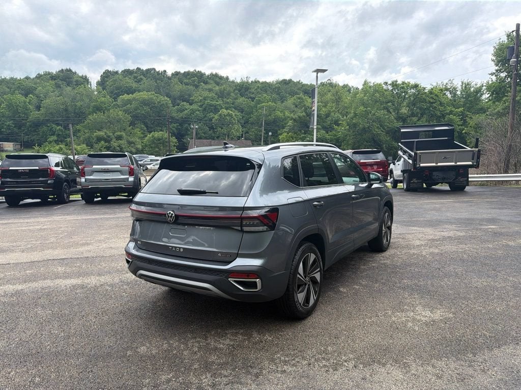 2025 Volkswagen Taos 1.5T SE